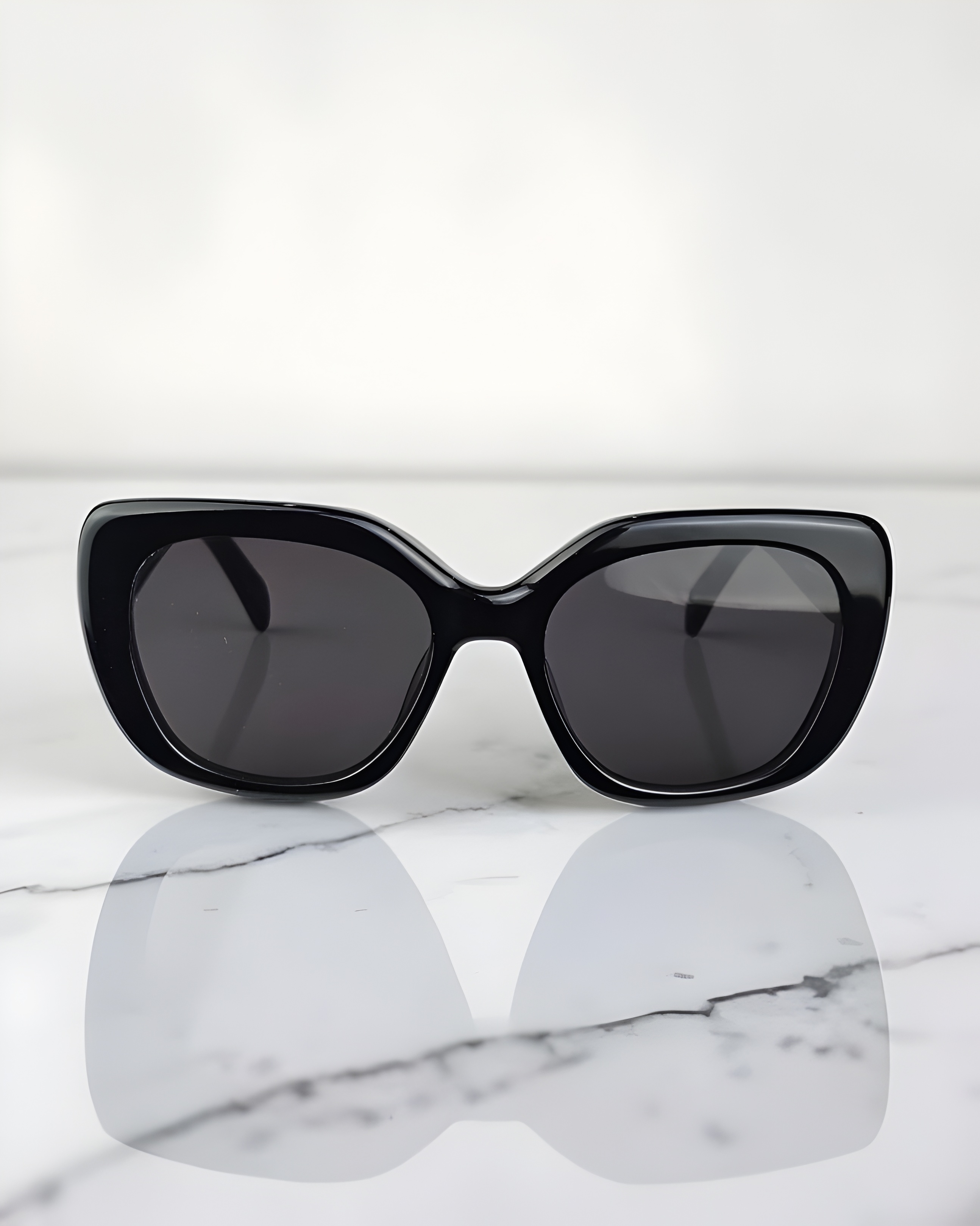 عینک آفتابی زنانه سلین مدل CL40226u